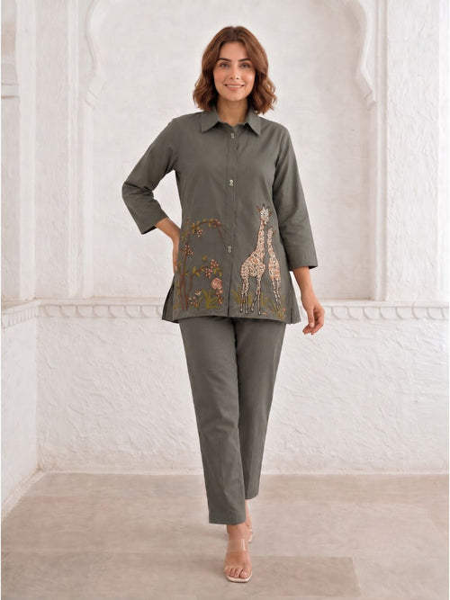 Gaur stone embroidery cotton co-ord set