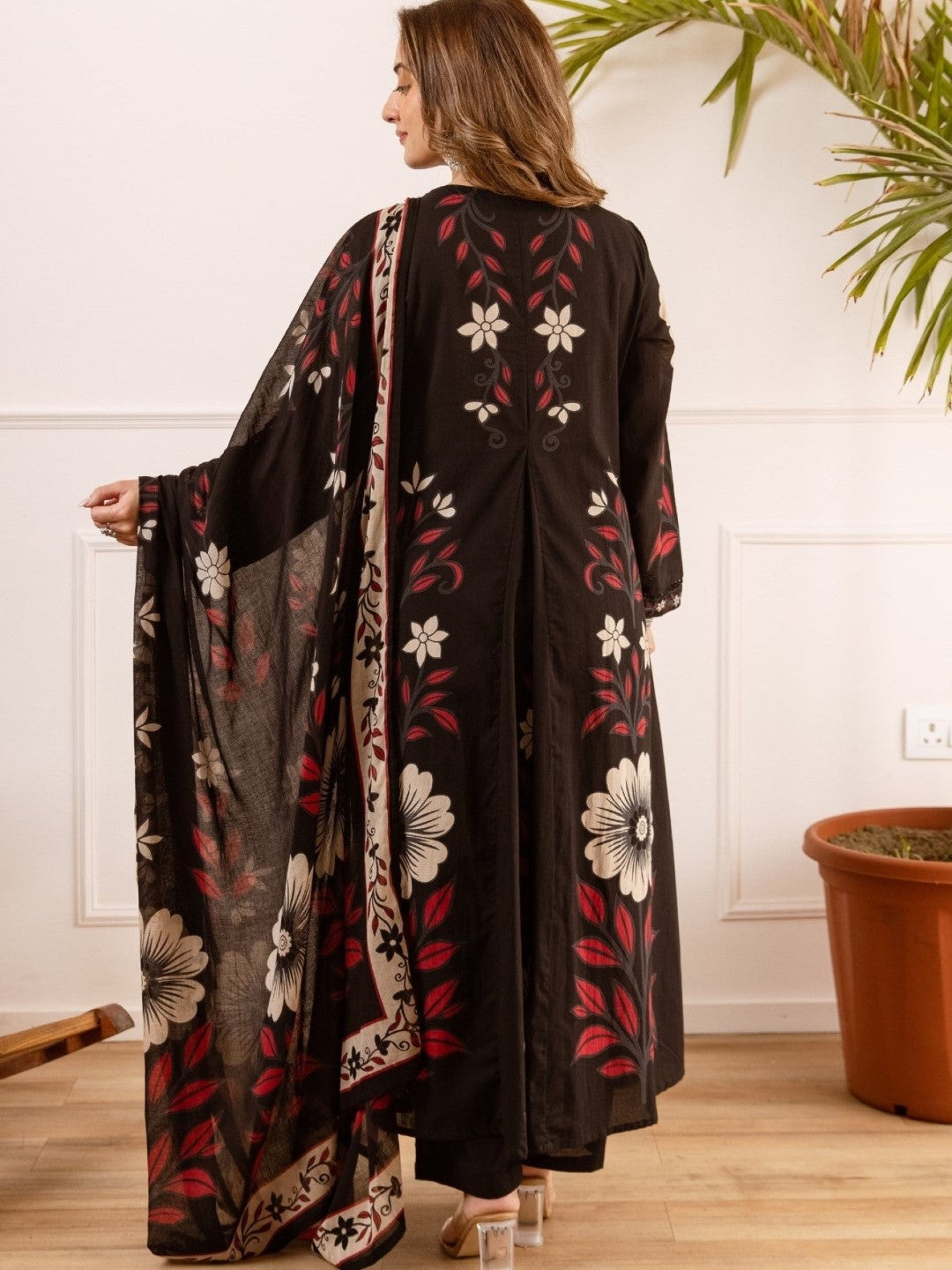 Karen Onyx cotton suit set
